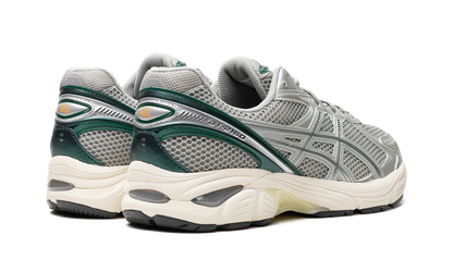 GT-2160 "Seal Grey/Jewel Green" 1203A275 022