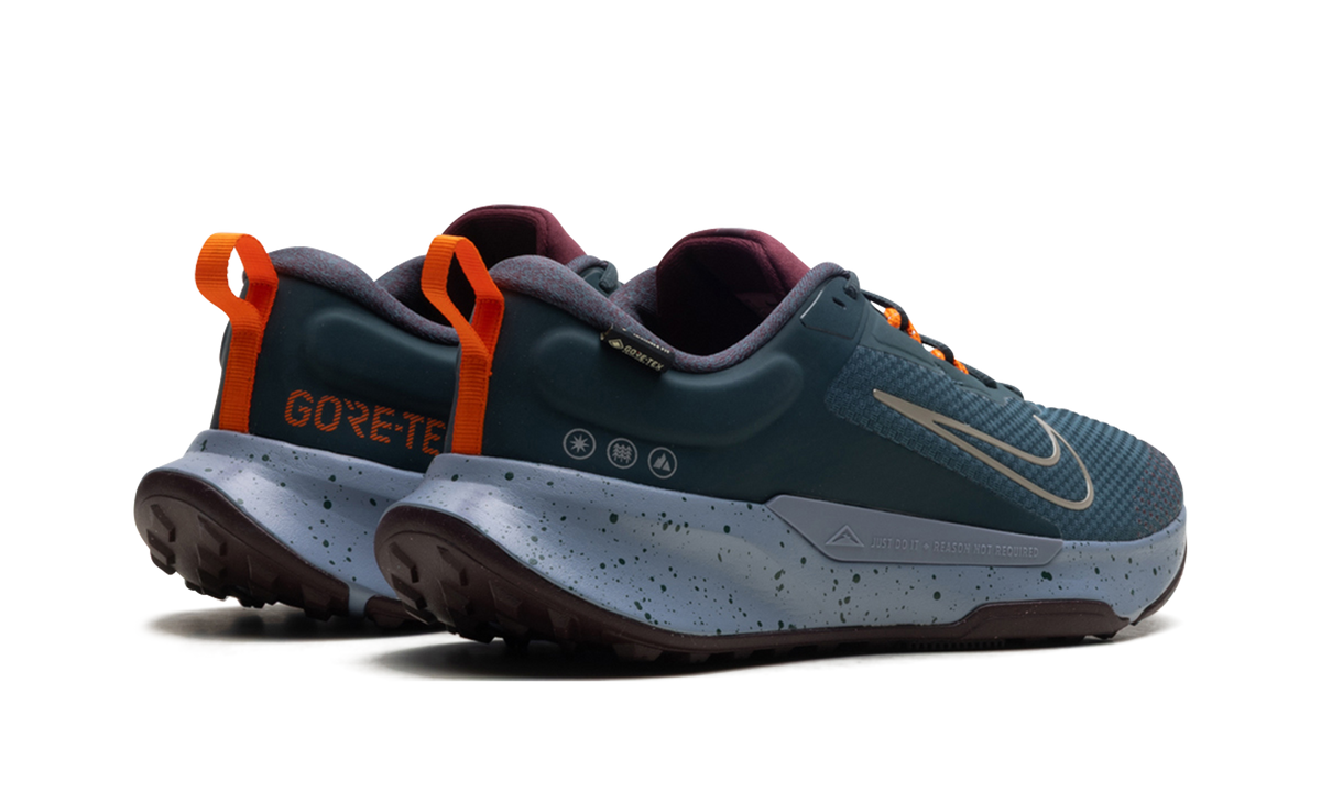 Juniper Trail 2 GORE-TEX V2 "Deep Jungle Khaki" HM9734 300