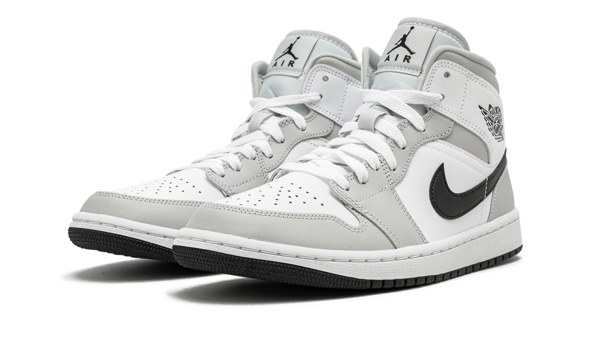 AIR JORDAN 1 MID WMNS "Grey Fog" BQ6472 015