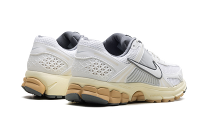 Zoom Vomero 5 WMNS "Summit White Pure Platinum" FJ2028 101