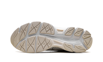 Gel-Cumulus 16 "White" 1203A733 102