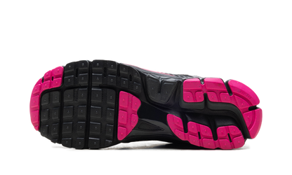 Zoom Vomero 5 "Black Pink Blast" FB9149 004
