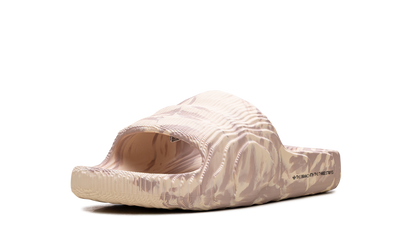 Adilette 22 Slides "Sand Strata" HP6516