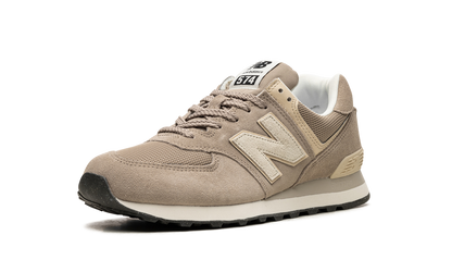 574 "Beige / White"