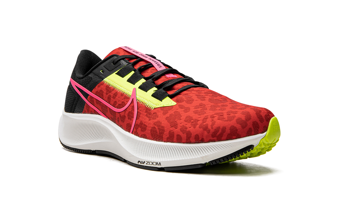 AIR ZOOM PEGASUS 38 MNS WMNS "Chile Red" DM8061 600