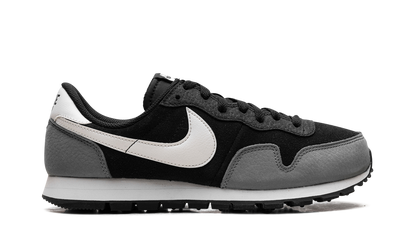 Air pegasus 83 PRM "Black Cool Grey" DN1790 001