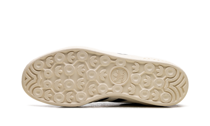 Gazelle Indoor "Black / Cream White" JQ8385