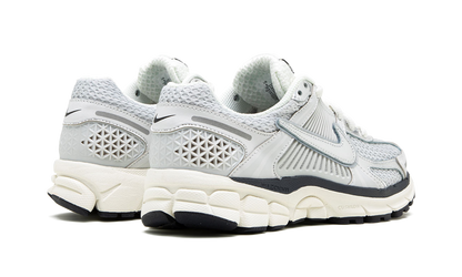 VOMERO 5 MNS WMNS "Photon Dust" FD0884 025
