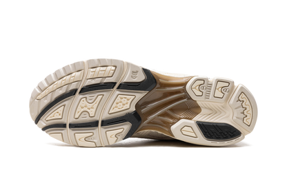 GEL-Kayano 14 "Imperfection" 1203A416 100