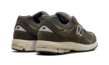 2002R "Zalando Exclusive Olive" M2002RZD