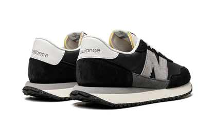 237v1 "Black/Grey/White" MS237RC