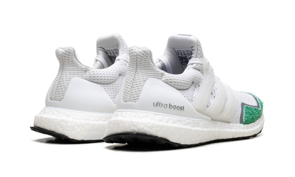 Ultra Boost 1.0 DNA "Cloud White Green" GY9134