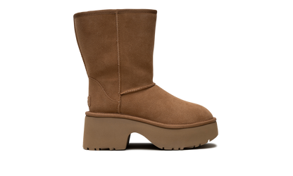 Classic Short New Heights Boot WMNS "Chestnut" 1158310 CHE