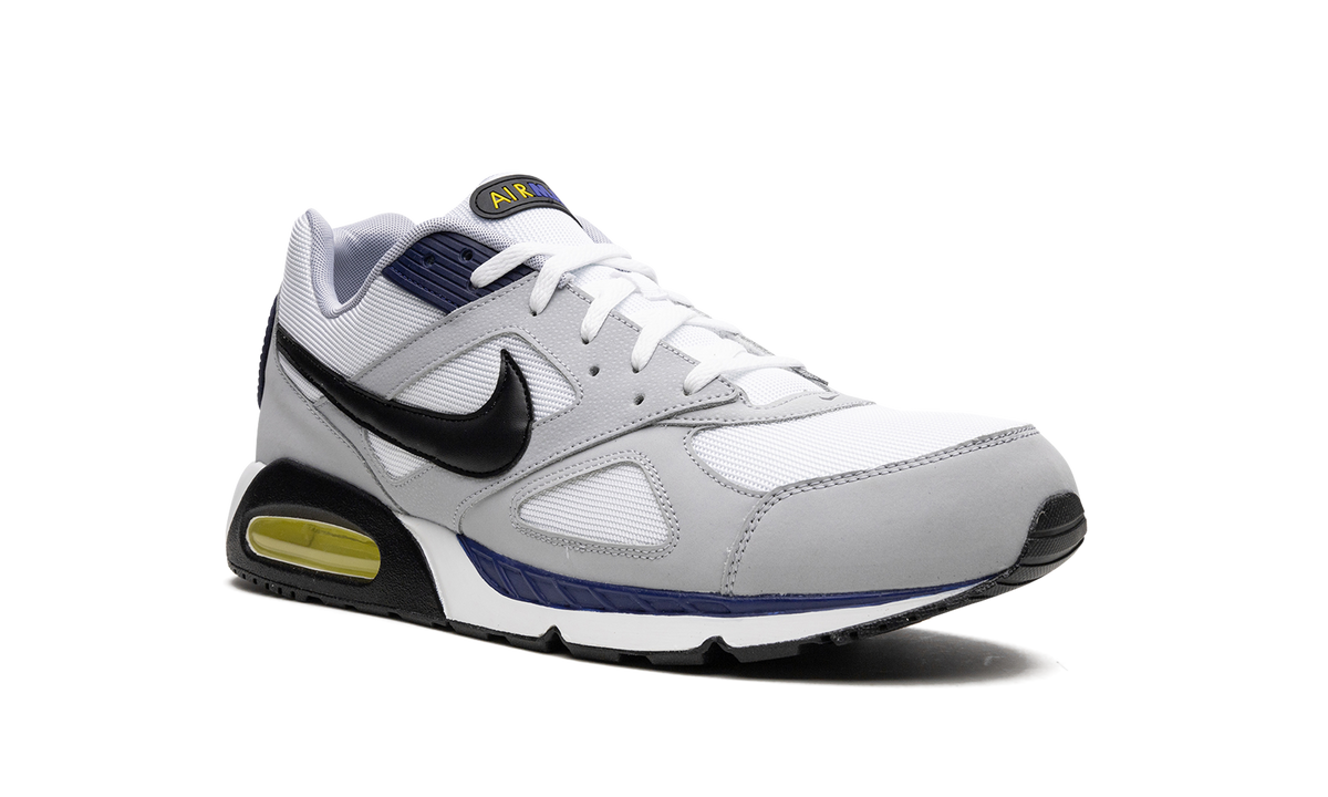 Air Max IVO 580518 102