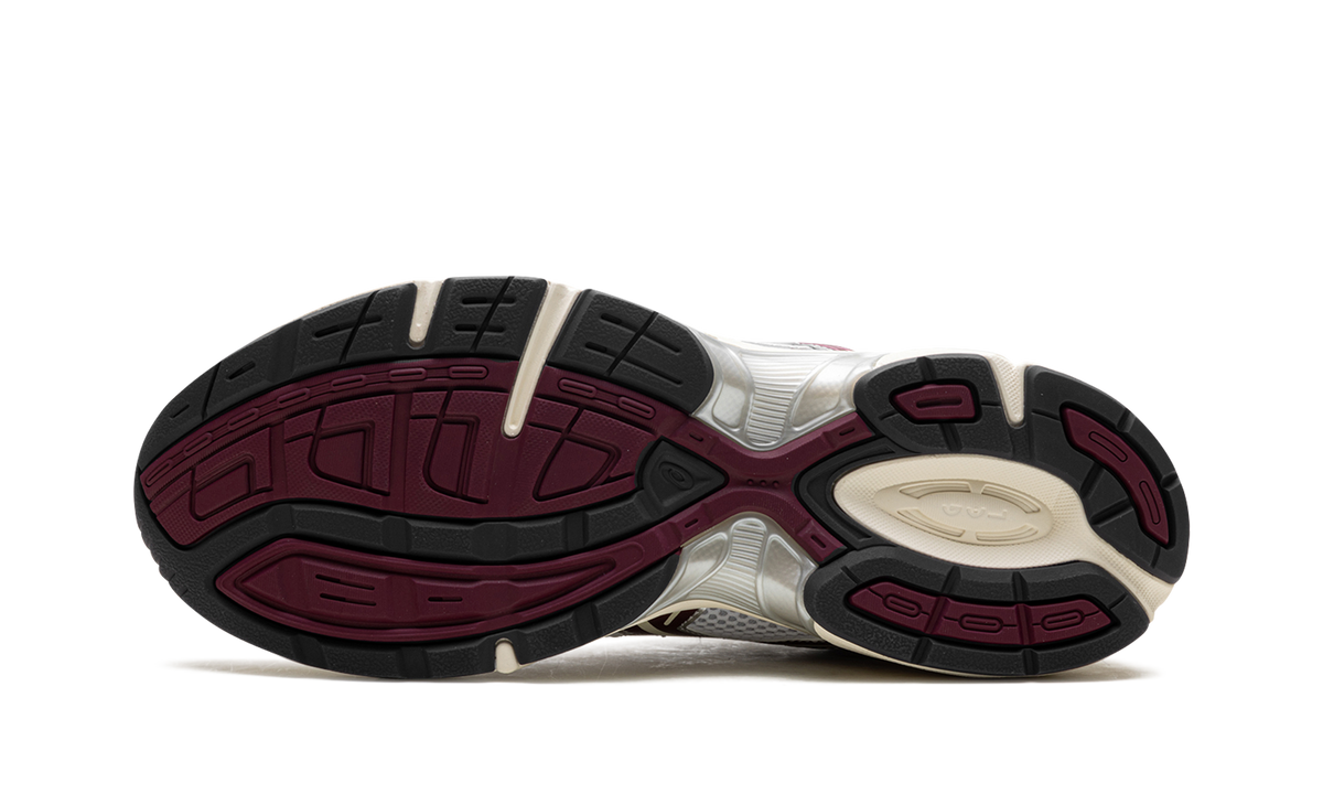 Gel-1130 "Maroon Banner" 1203A685 100