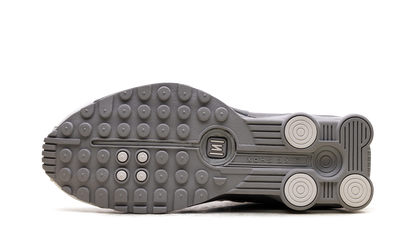 Shox R4 WMNS "White Iridescent" IB7703 100