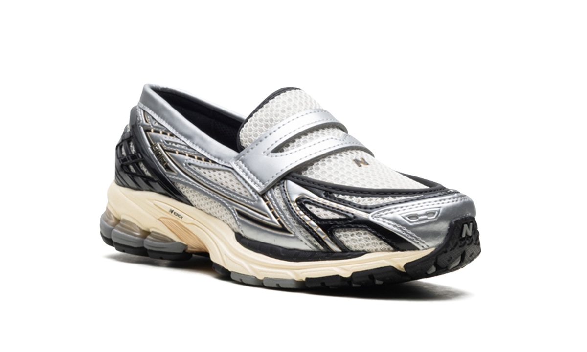 1906L "Silver Metallic Cream" U1906LOB
