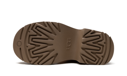 Classic Short New Heights Boot WMNS "Chestnut" 1158310 CHE