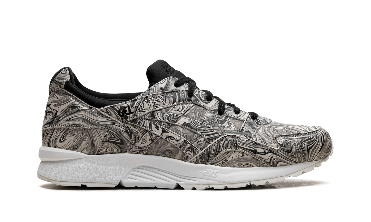 Gel Lyte V "White/Black" HL7S2 0190