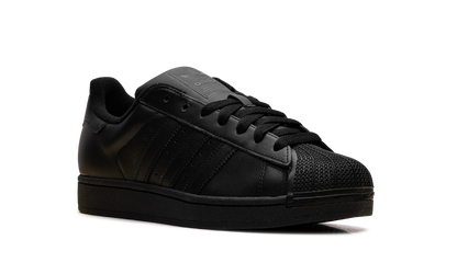 Superstar II "Triple Black" JI0081