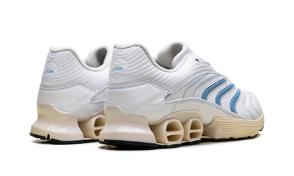 Predator Megaride "Kith - White Blue" JR9208