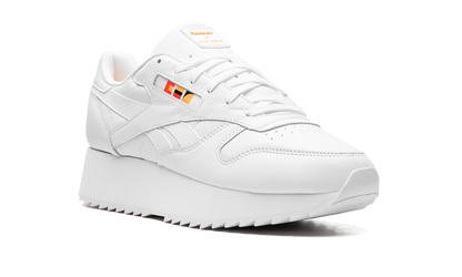 CLASSIC LEATHER DOUBLE WMNS "Gigi Hadid" DV5391