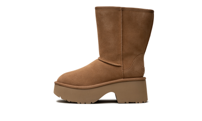 Classic Short New Heights Boot WMNS "Chestnut" 1158310 CHE